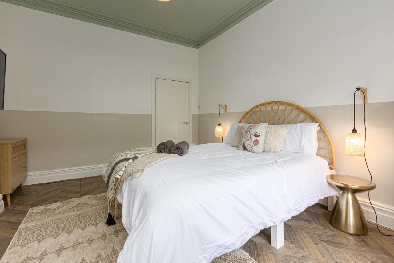 Stoneholme Short - Clare Street Apartment Blackpool