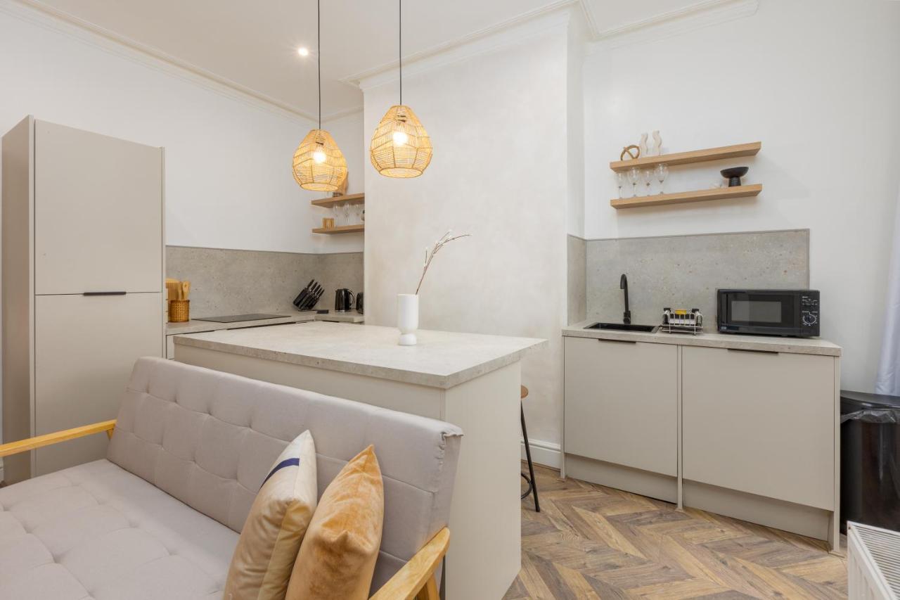 Stoneholme Short - Clare Street Apartment Blackpool