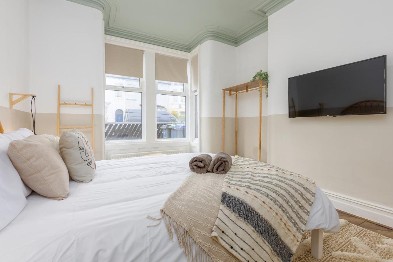 Stoneholme Short - Clare Street * Blackpool